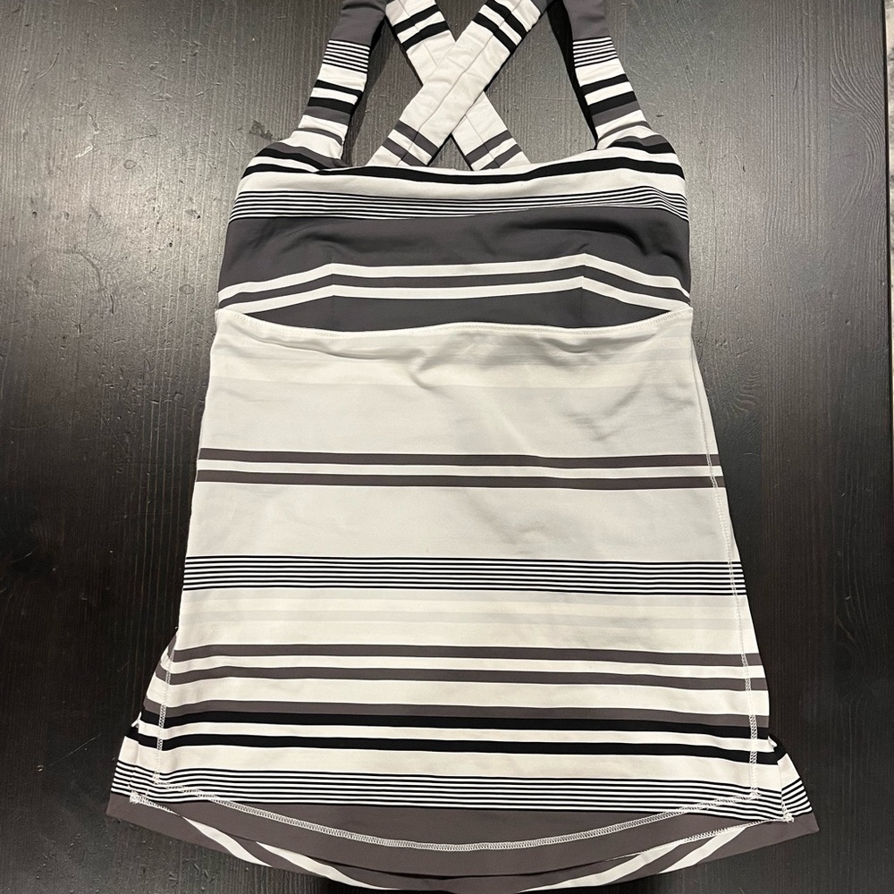 lululemon workout tank top